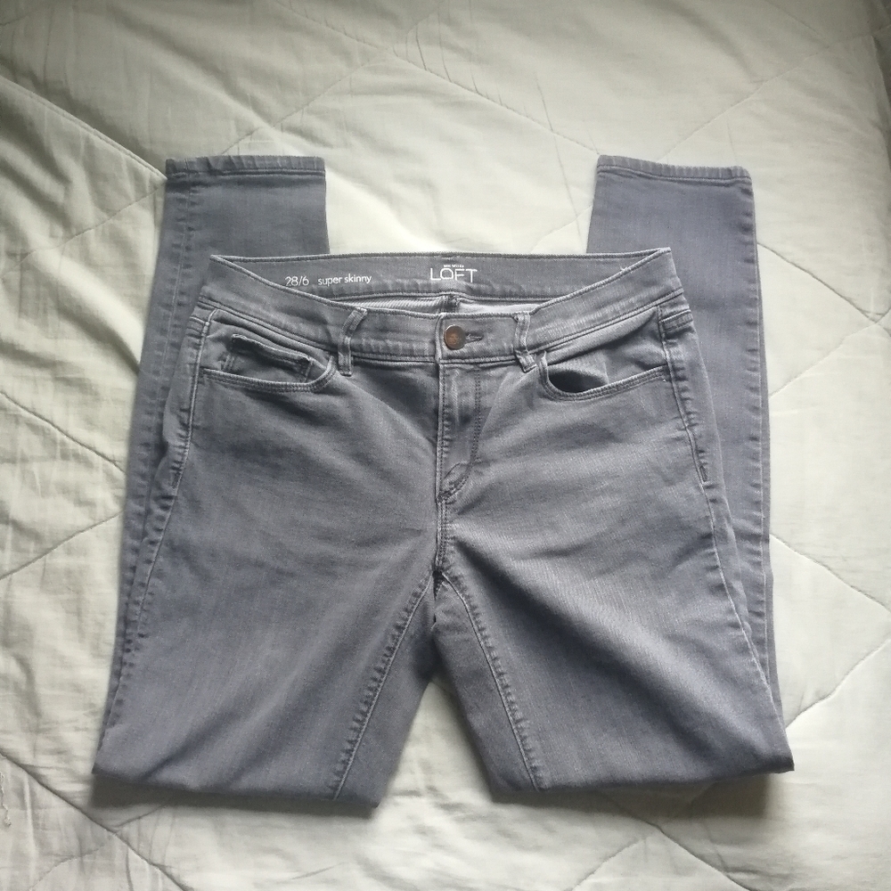 LOFT Super Skinny Grey Jeans W28/6